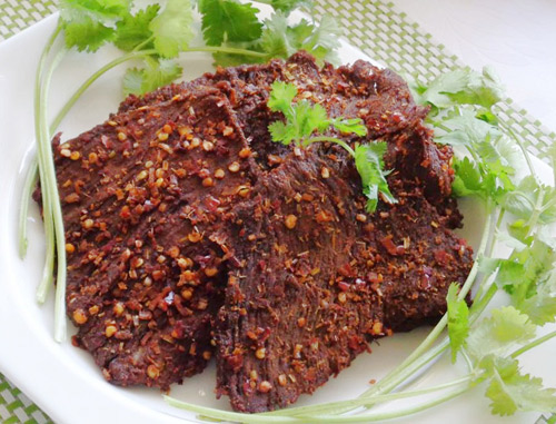 Trổ tài làm thịt bò khô